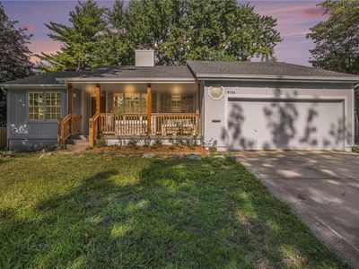 8720 Mackey St, Overland Park, KS, 66212