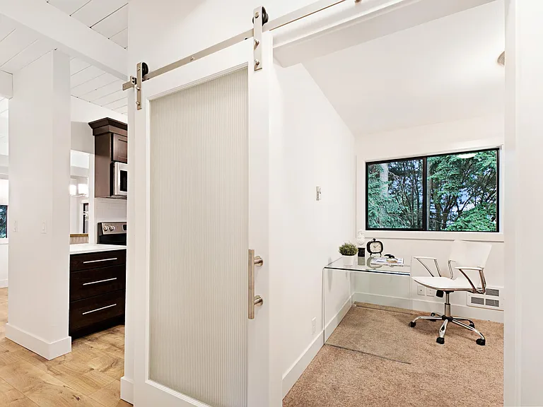 9014 Redmond Woodinville Rd NE — Photo 23