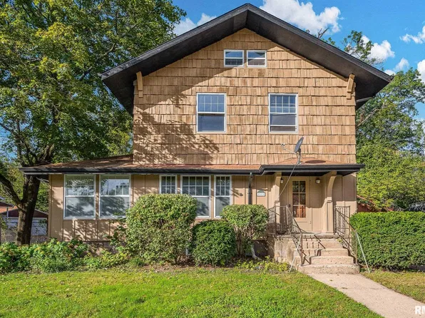 1113 N Summit Blvd, Peoria, IL 61606