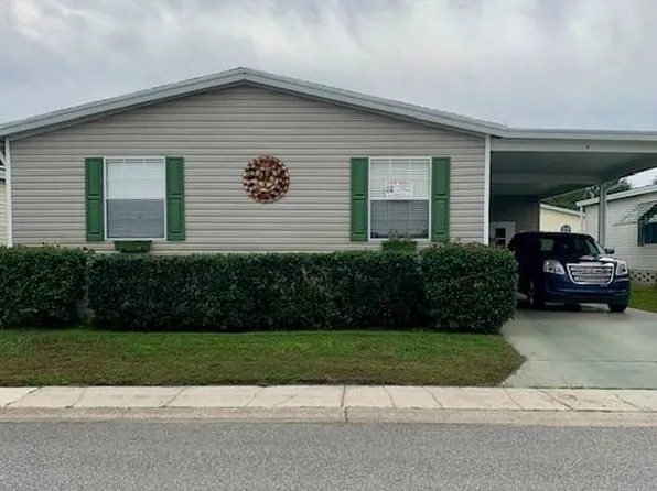 5810 Naples Dr, Zephyrhills, FL 33540