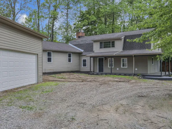 4287 Dragoo Rd, Nashport, OH 43830