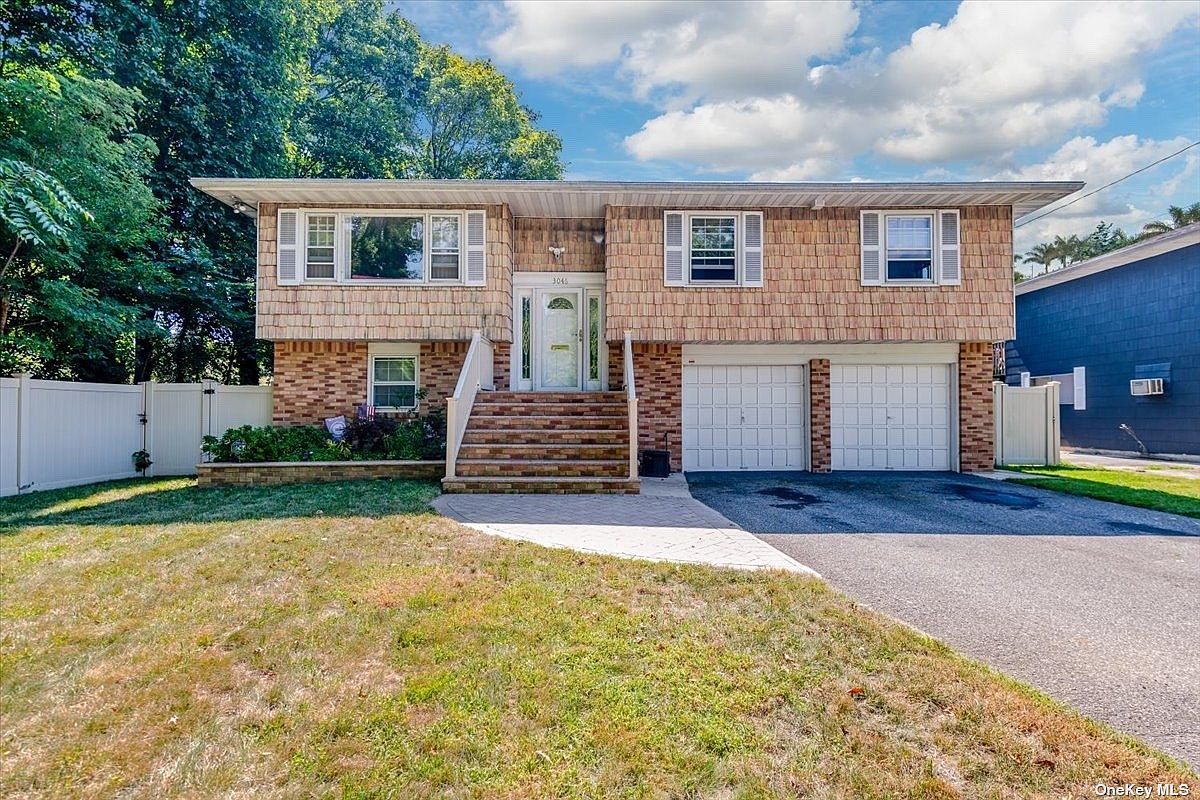3046 Linden Street, Wantagh, NY 11793 MLS 3503556 Zillow