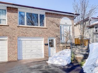 363 Apache Trl, Toronto, ON M2H 2W6