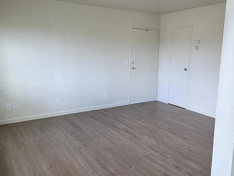 1277 Yulupa Ave #13 — Photo 7
