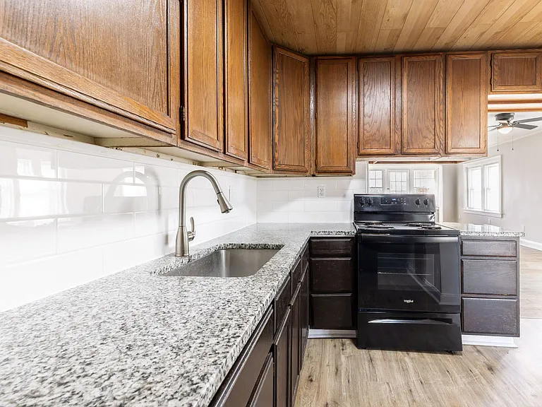 2600-2614 Amie Ct — Photo 7
