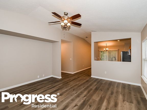 5th image of 2171 N Brian Lakes Dr