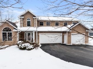 385 Smythe Dr, Williams Bay, WI 53191