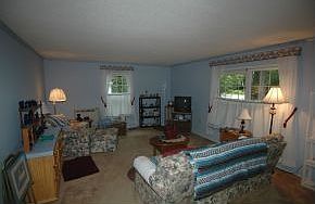 2nd image of 11 Kenyann Dr