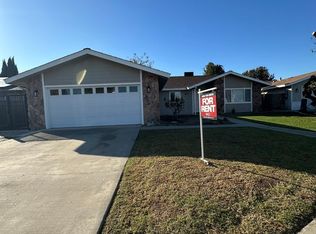 951 Orangewood Ct, Lemoore, CA 93245