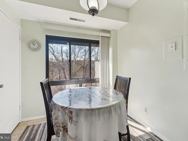 12712 Veirs Mill Rd — Photo 14
