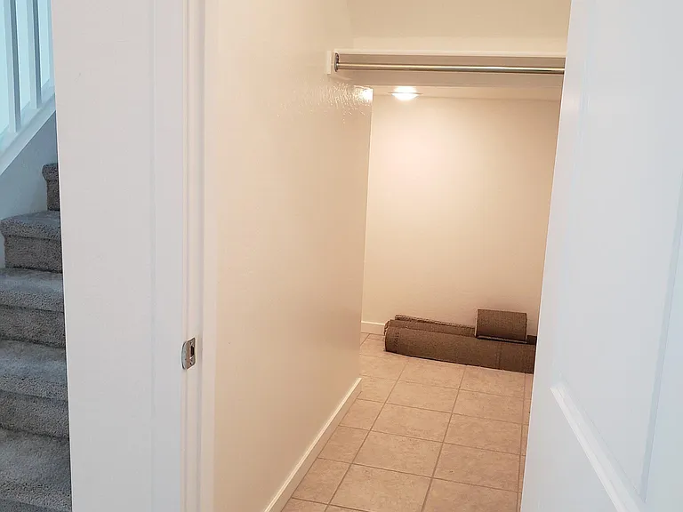 1315 W Crane Dr — Photo 8