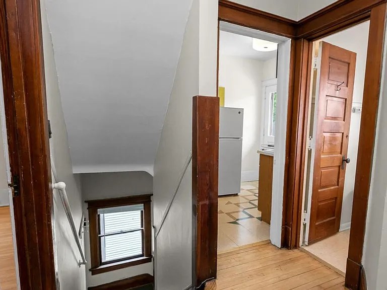 522 Paris Ave SE #2 — Photo 6