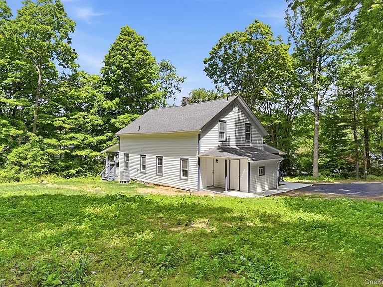 472 Bullet Hole Rd — Photo 26