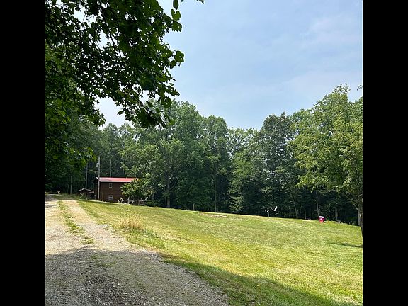 2nd image of 88 Fugate Spur