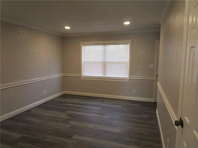 1235 Riverside Dr #F6 — Photo 7
