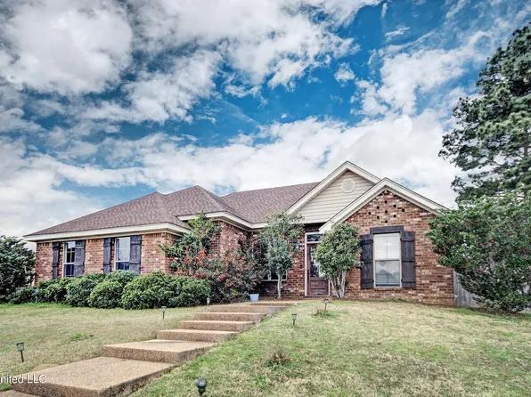 300 Fairview Dr, Brandon, MS 39047
