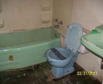 4th image of 920 Seymour Ave