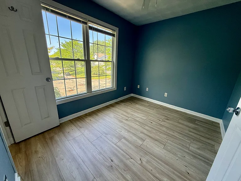 125 Goldenrod Dr — Photo 15