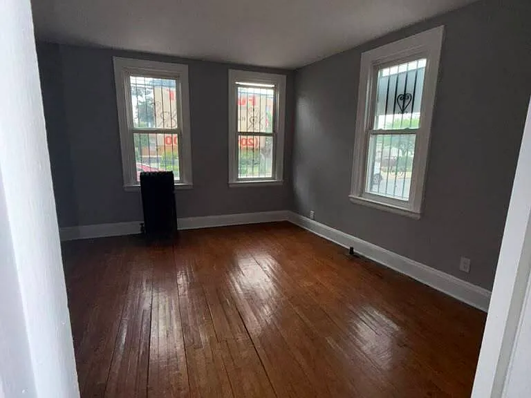 544 Grove St — Photo 28