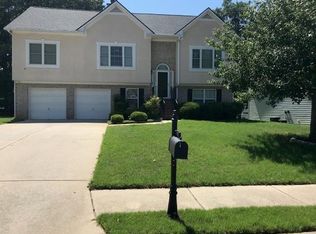 318 Summit View Dr, McDonough, GA 30253