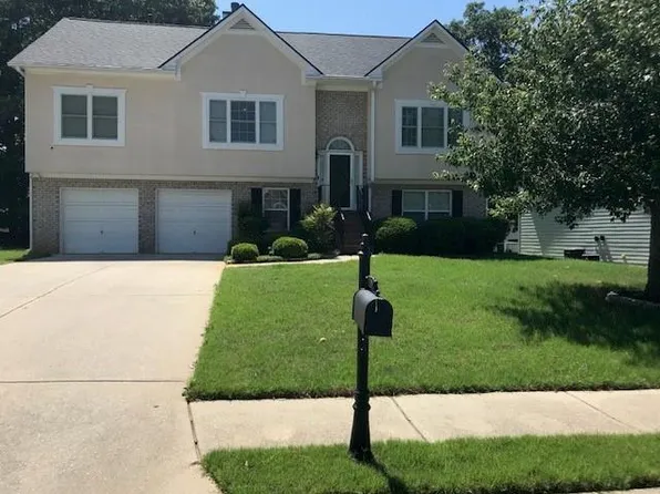 318 Summit View Dr, McDonough, GA 30253