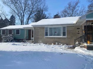 525 Weller Ave, La Porte, IN