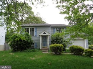7111 Saint Lauren Ct, Baltimore, MD 21226