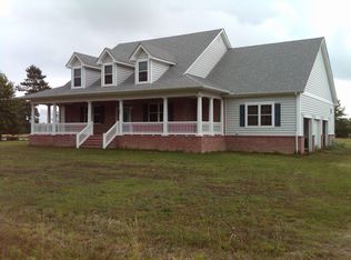 183 Happy Landing Rd, Maple, NC 27956