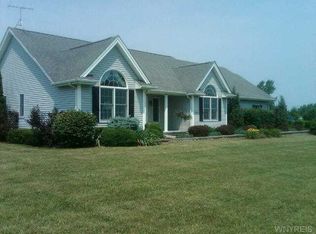 2300 Maple Rd, Wilson, NY 14172