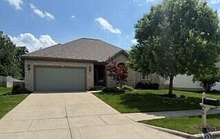1st image of 999 Laketree Ct W