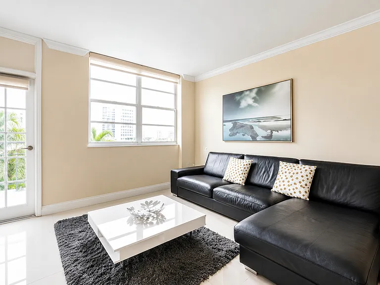 19370 Collins Ave #716 — Photo 3