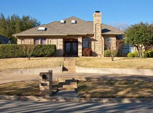 900 Inwood Ln, Colleyville, TX 76034