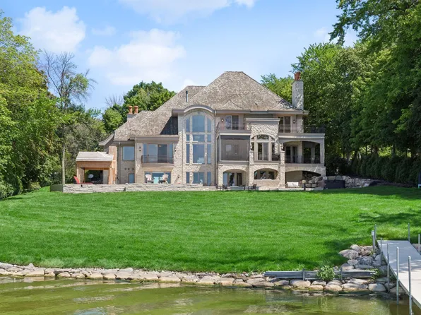 1530 Orchard Beach Pl, Orono, MN 55364