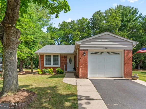 786 Hudson Pkwy, Whiting, NJ 08759