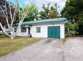35 Clifton St, Kawartha Lakes, ON K0M 1N0