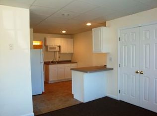 2C N Main St, Newmarket, NH 03857