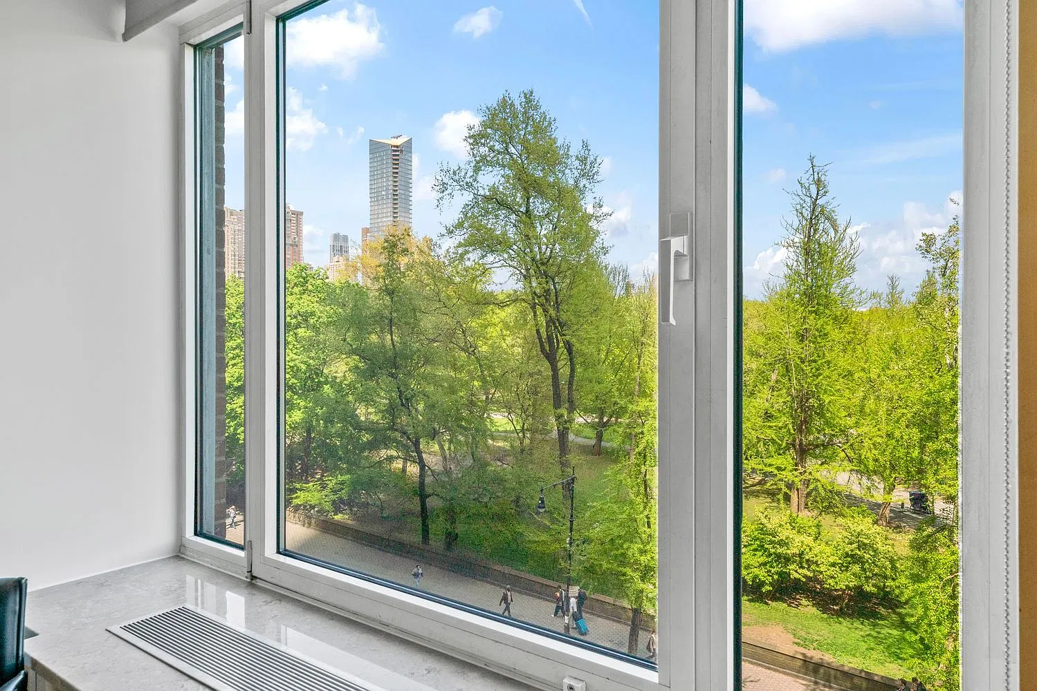 120 Central Park South — Photo 2