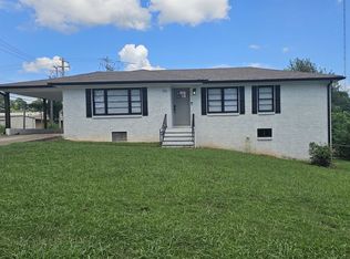 101 Edison Ave, Muscle Shoals, AL 35661