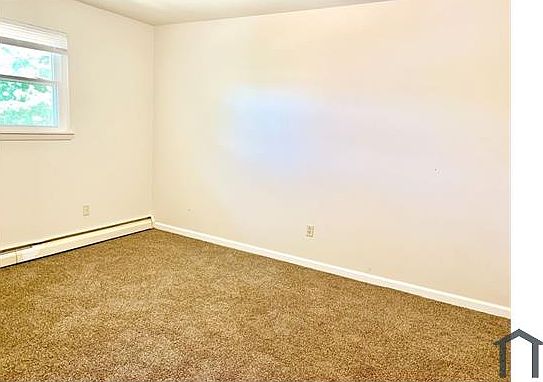 5th image of 1210 Tower Blvd APT 3