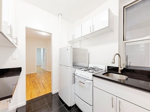 4th image of 232 W 24th St APT 1E