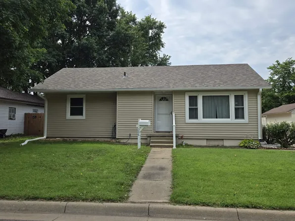306 Charles Rd, Abilene, KS 67410