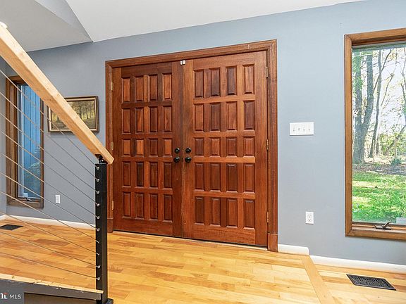 4th image of 14293 Fairland Ct