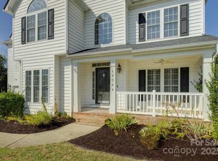 17309 Knoxwood Dr, Huntersville, NC 28078