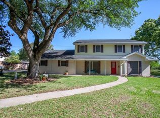 8632 Twelve Oaks Dr, Texas City, TX 77591