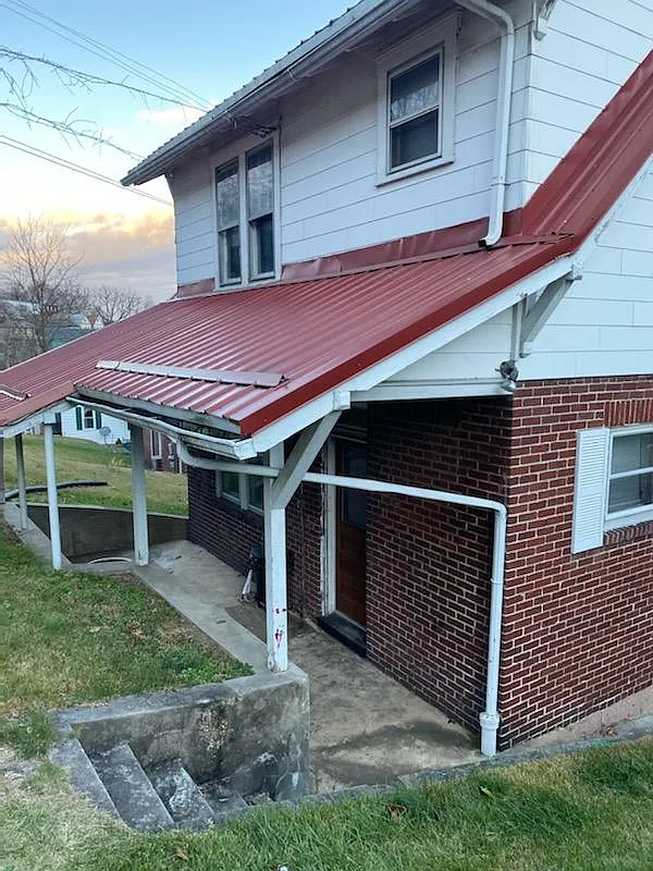 Building Photo - 629 Patterson Ave