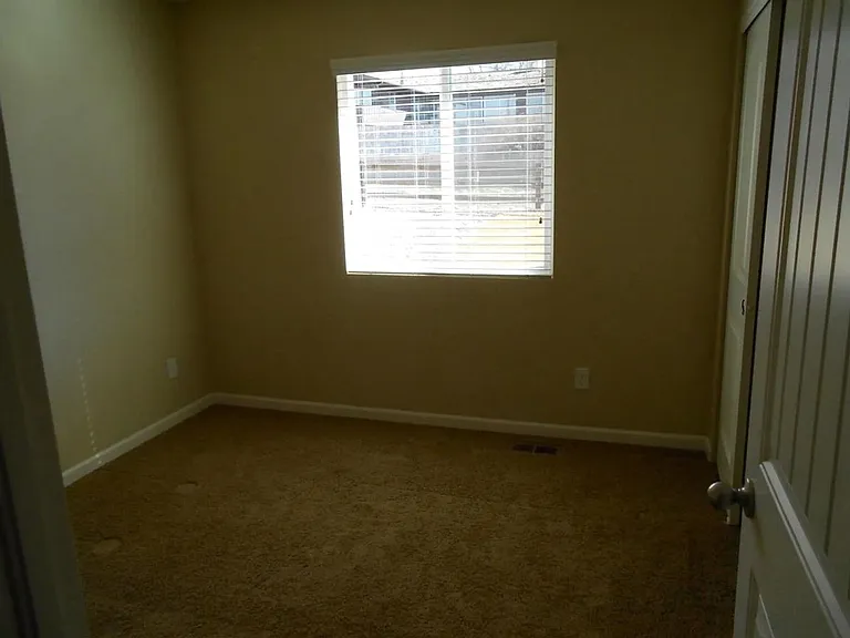 2288 Sopris Cir — Photo 7