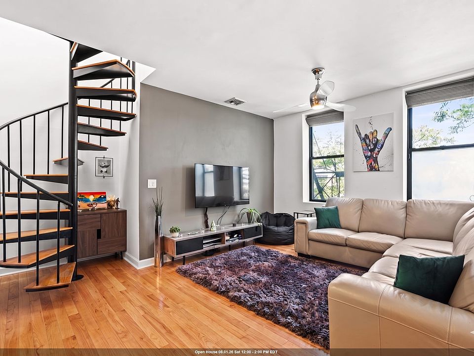 1st image of 222 48th St APT 4D