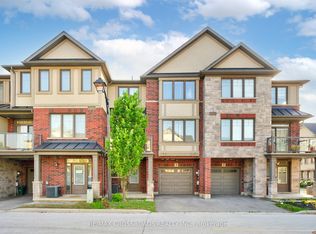 4 Near Ln, Hamilton, ON L9G 0H2