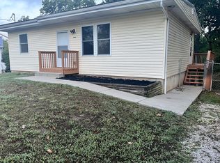 1170 School Rd, Lake Ozark, MO 65049