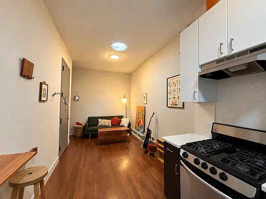 Living room, photo 3